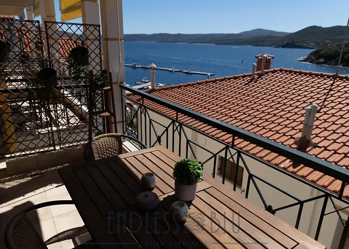 Endless Blu * Pyrgadikia