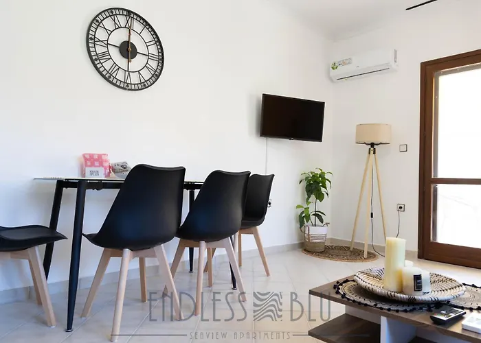 Endless Blu Pyrgadikia