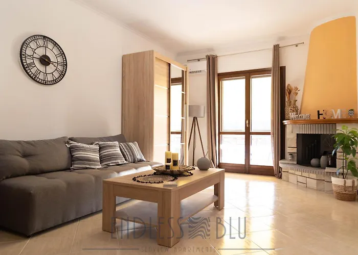 Endless Blu Pyrgadikia